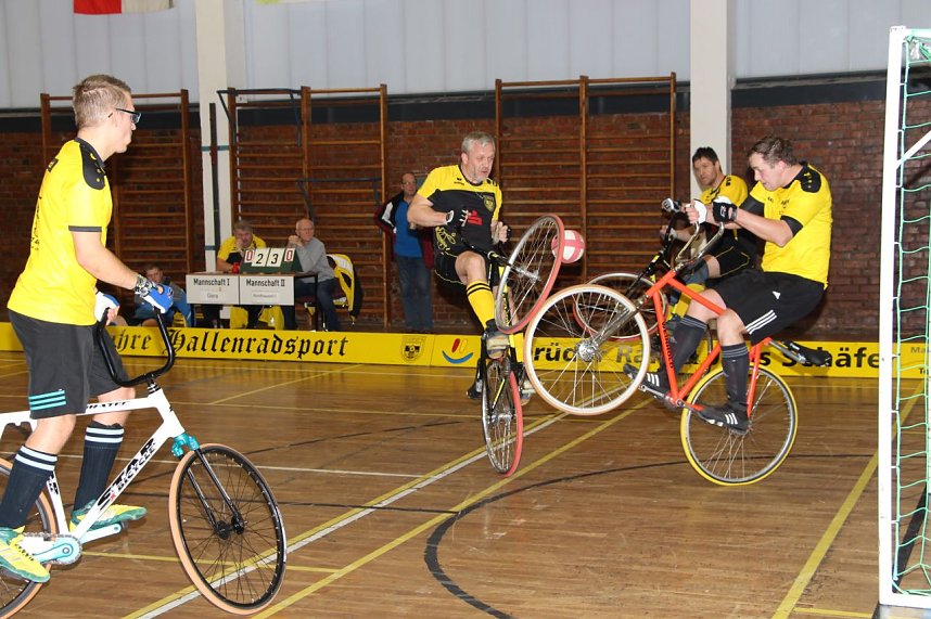 2. Spieltag der Radball-Oberliga der M&auml;nner