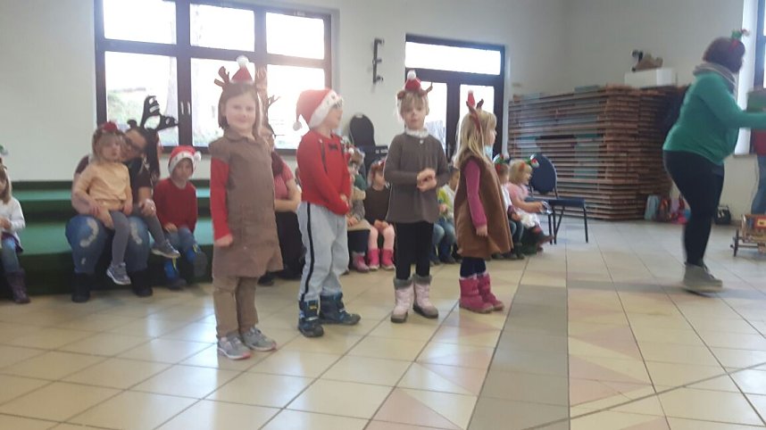 Weihnachtsfeier des Urbacher Spatzenh&auml;uschens