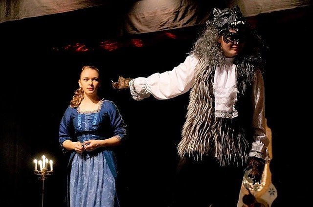 "Die Sch&ouml;ne und das Biest"