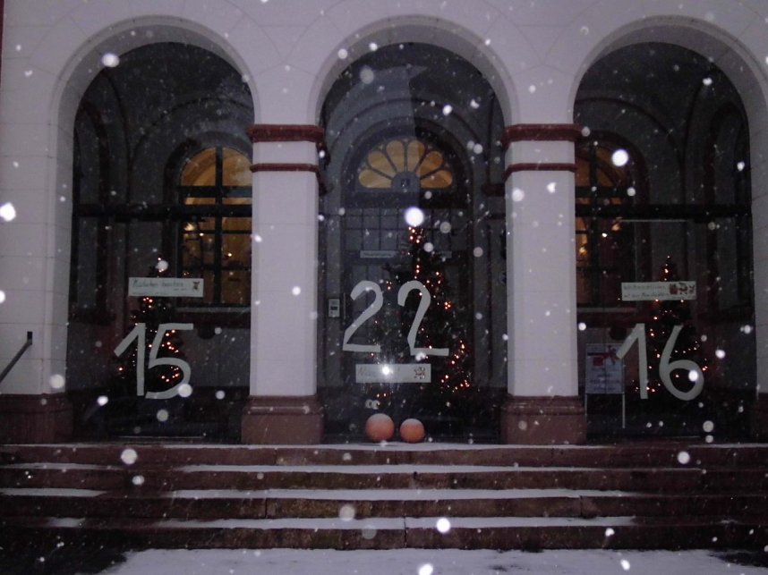 T&uuml;ren &ouml;ffnen in Harztor