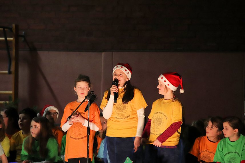 Sch&uuml;ler begeisterten Eltern und Angeh&ouml;rige