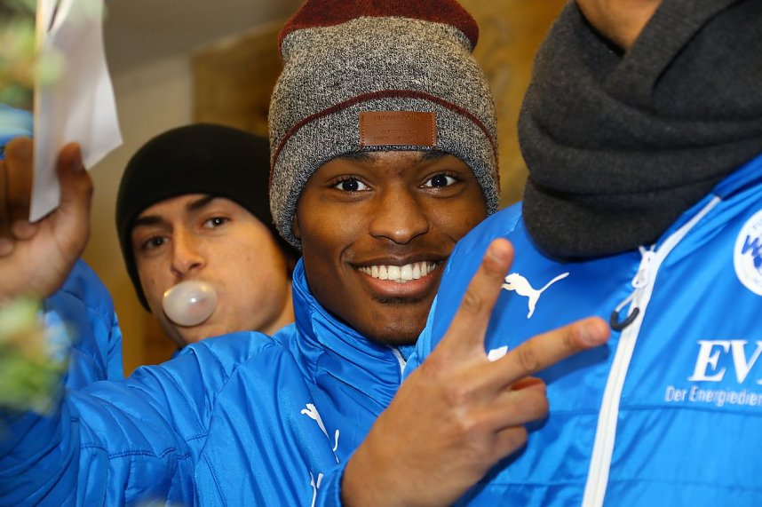 Wacker singt Weihnachtslieder