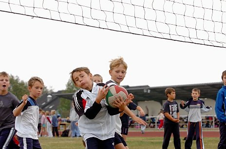 Grundschulsporttag auf dem Hohe-Kreuz-Sportplatz