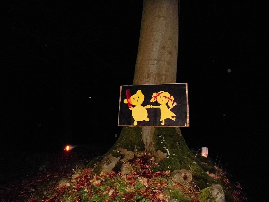 Lebendiger Adventskalender in Harztor