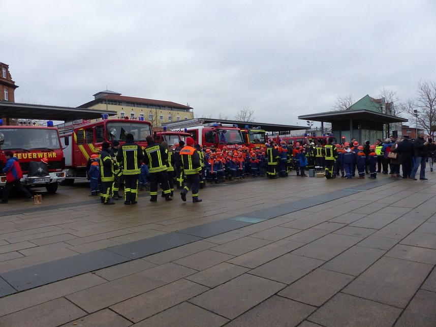 Friedenslicht wurde &uuml;bergeben