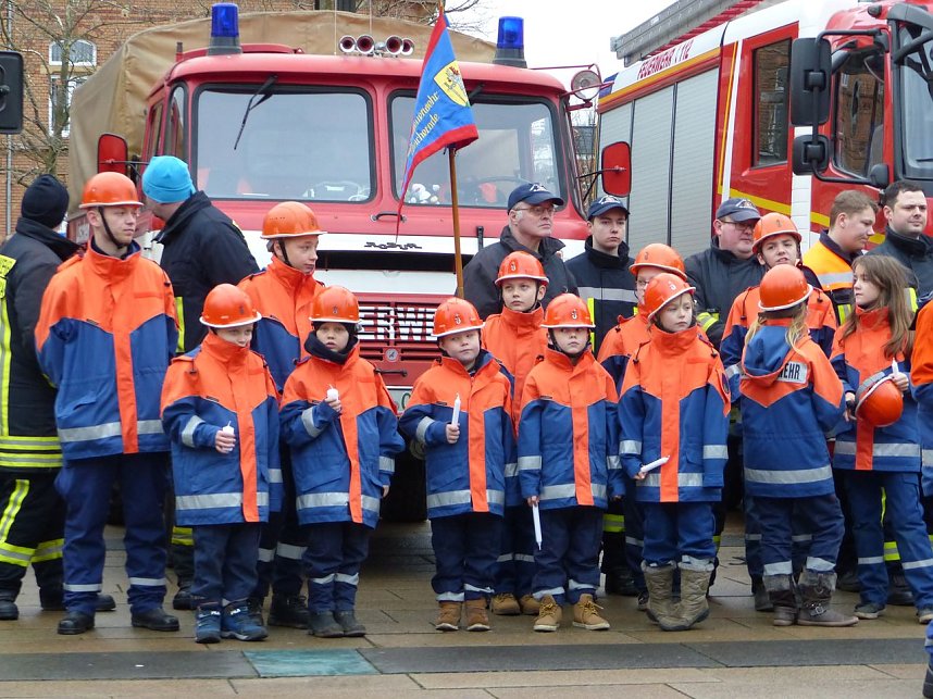 Friedenslicht wurde &uuml;bergeben