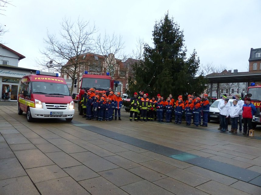 Friedenslicht wurde &uuml;bergeben