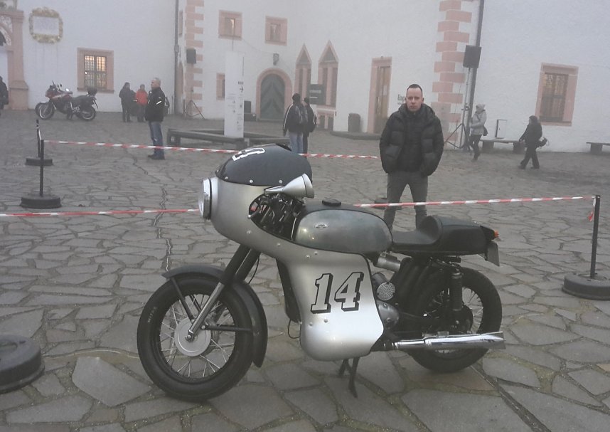 Motorradfahrertreffen in Heringen