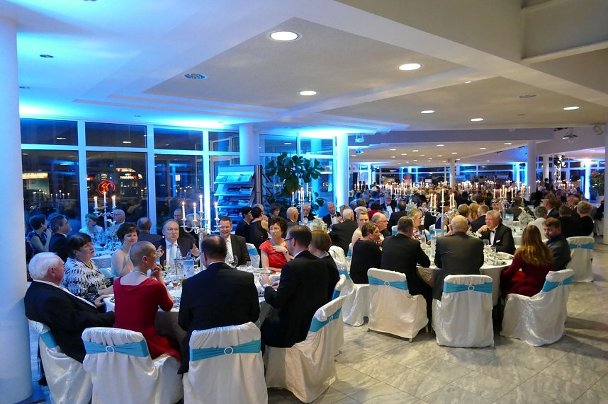 22. &Auml;rzte- und Apothekerball in Nordhausen