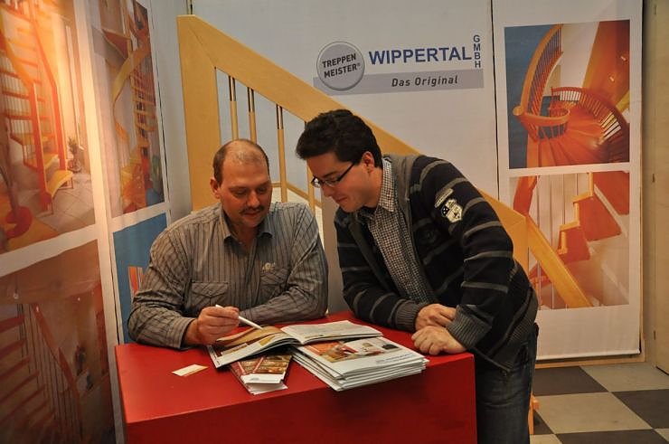 Messe im Autohaus Peter