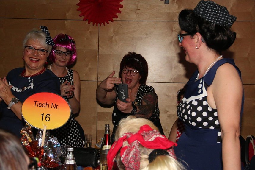 Weiberfastnacht in Krimderode