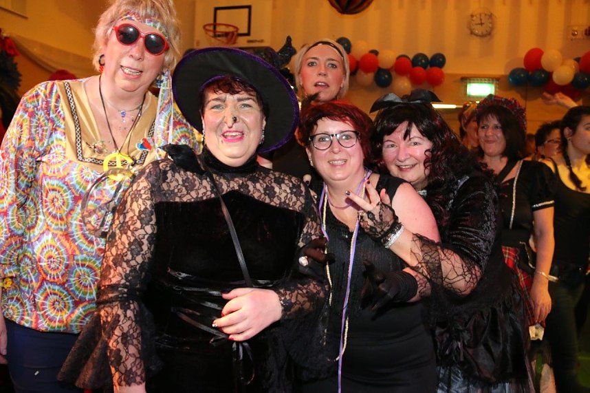 Weiberfastnacht in Krimderode