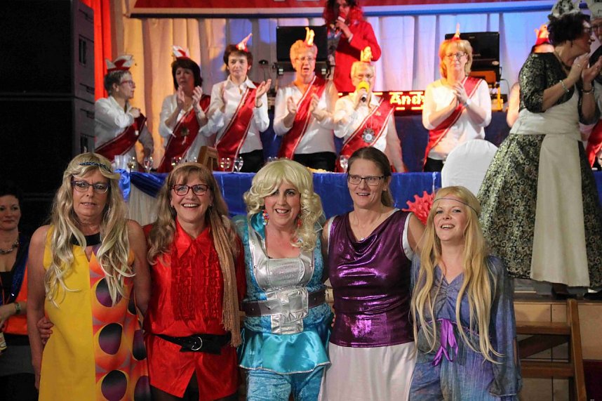 Weiberfastnacht in Krimderode