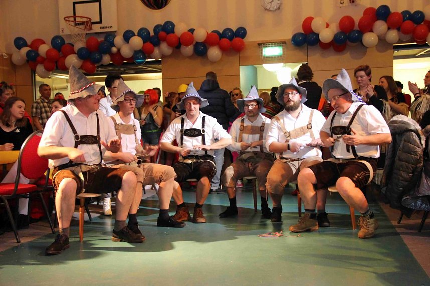 Weiberfastnacht in Krimderode