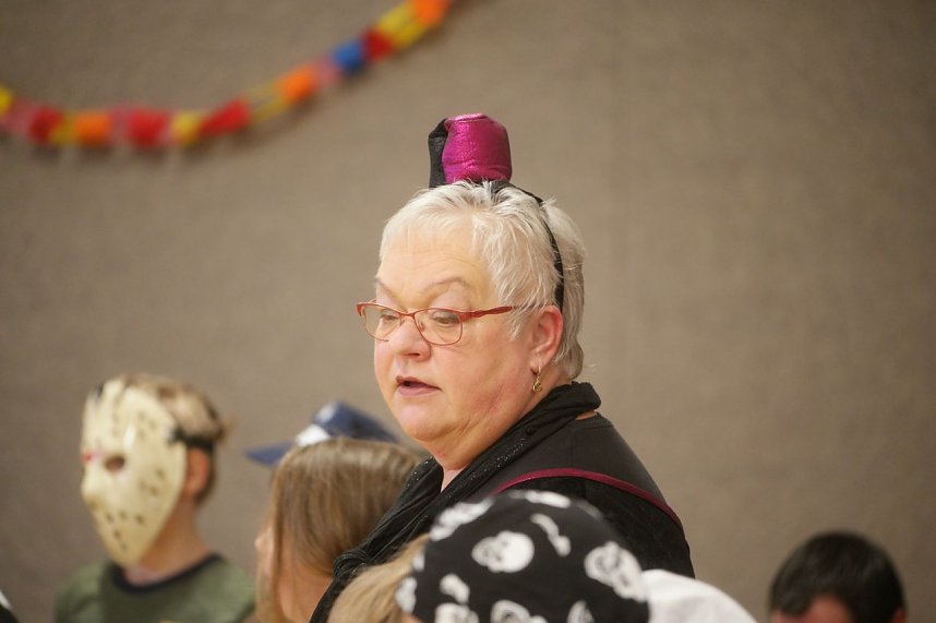 Neuer Turnraum in Gro&szlig;wechsungen eingeweiht