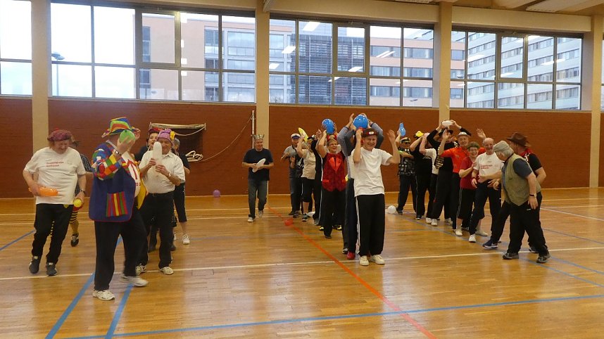 Herzsportgruppe feierte Rosenmontag