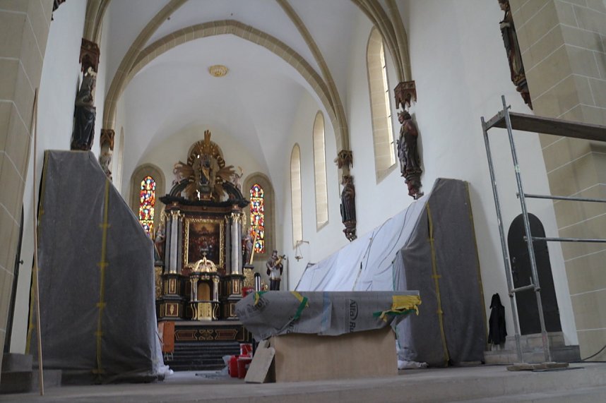 Sanierungsarbeiten im Dom zum Heiligen Kreuz