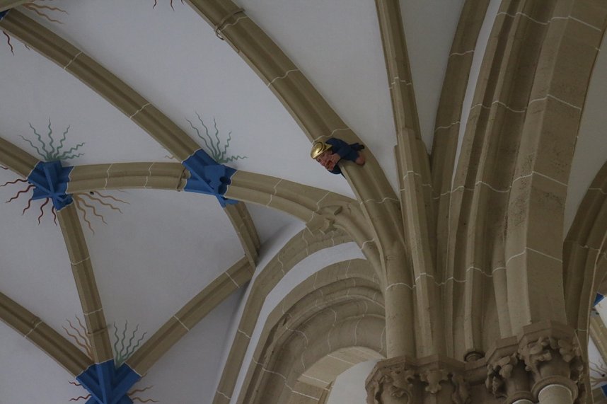 Sanierungsarbeiten im Dom zum Heiligen Kreuz