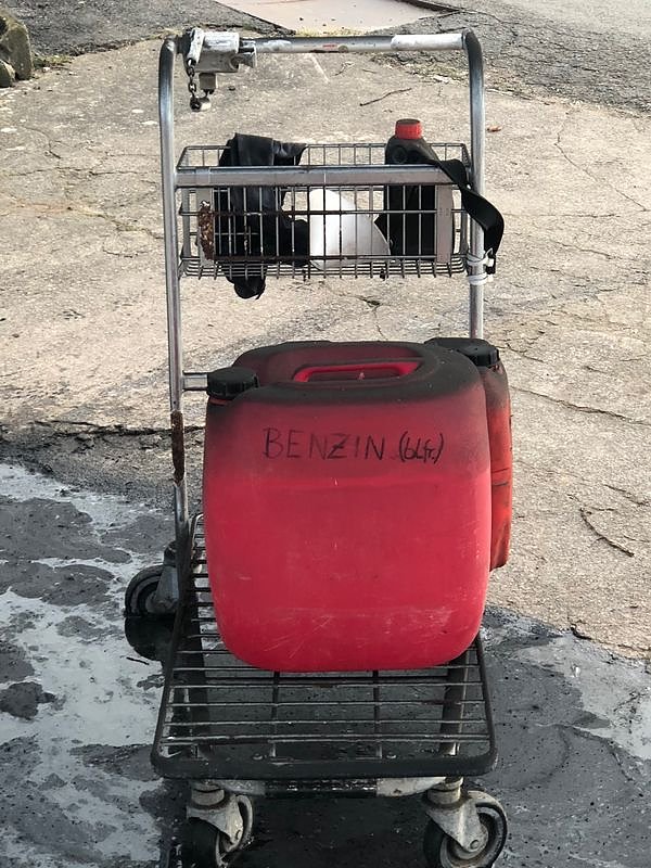 Lagerhallenbrand in Kleinfurra