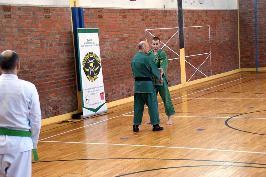 Selbstverteidigung - zur Not mit dem Kochl&ouml;ffel