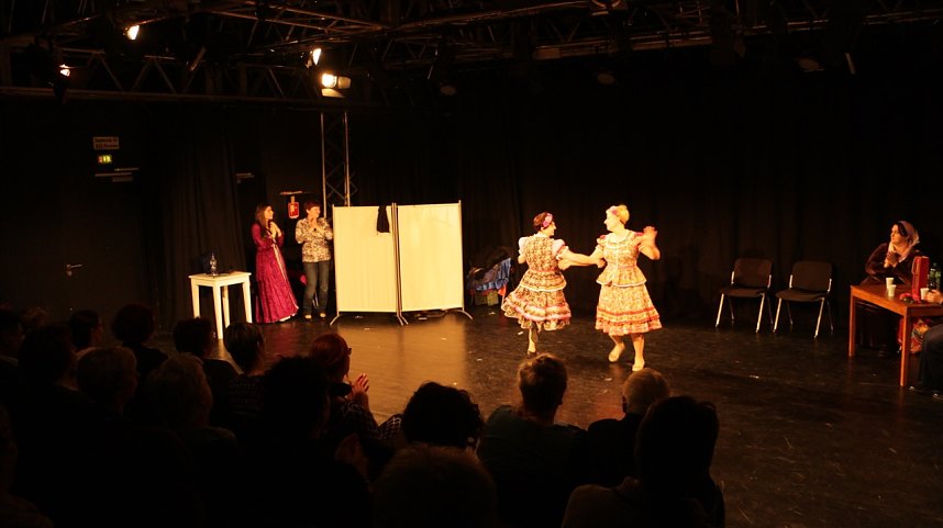 Tanztheater zum Weltfrauentag