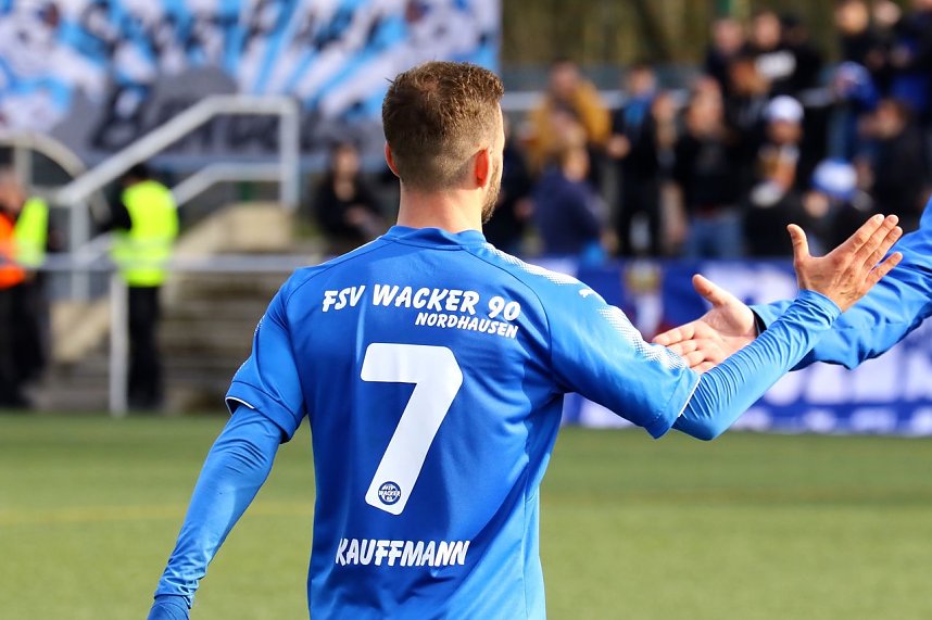Wacker gewinnt 6:1 gegen Luckenwalde
