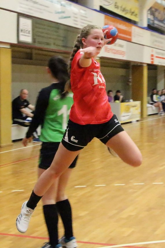 NSV Damen gewinnen knapp gegen den HSV Weimar