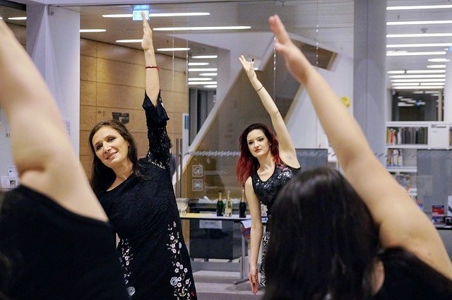 Gratuliert und getanzt