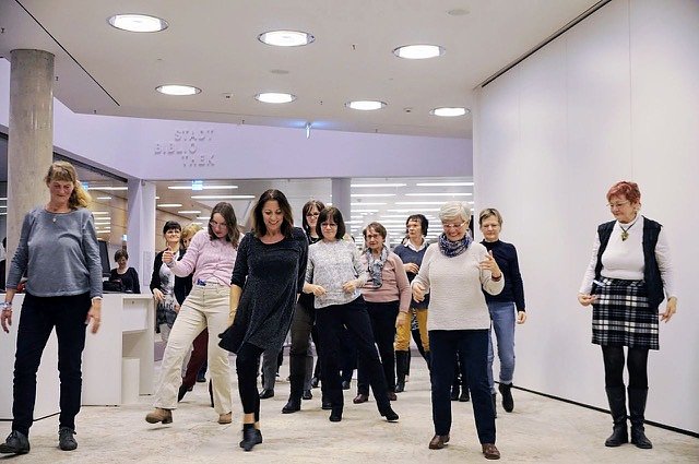 Gratuliert und getanzt