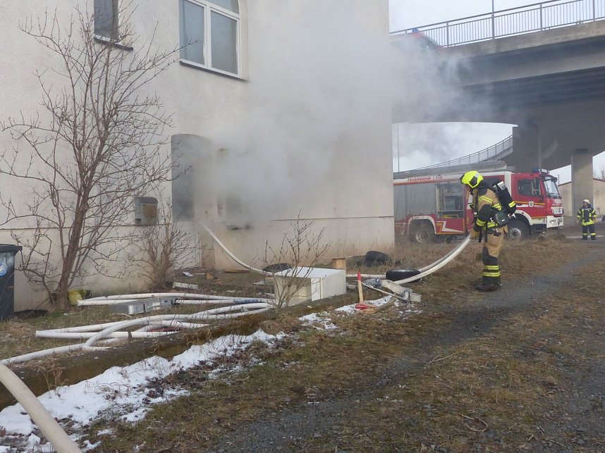 Brand in leerstehendem Wohnhaus