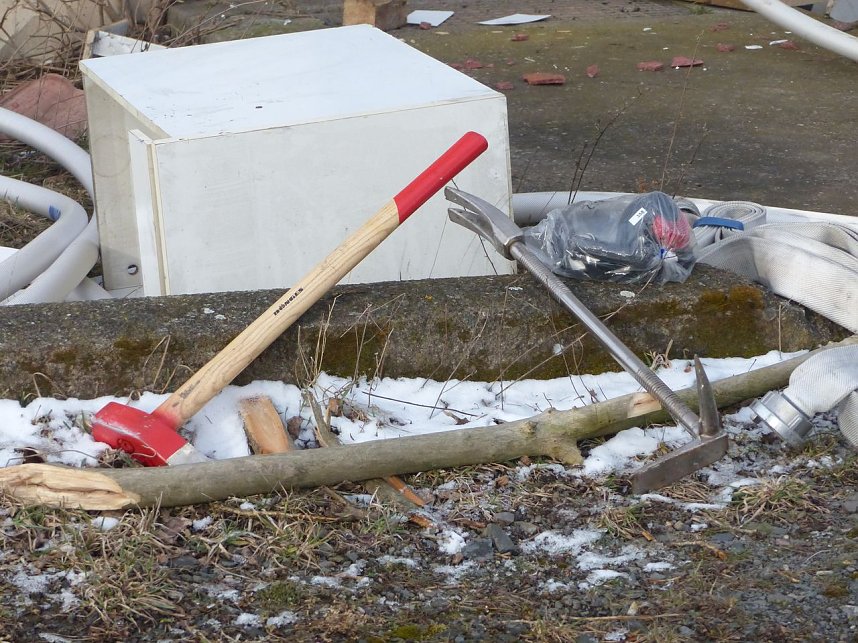 Brand in leerstehendem Wohnhaus