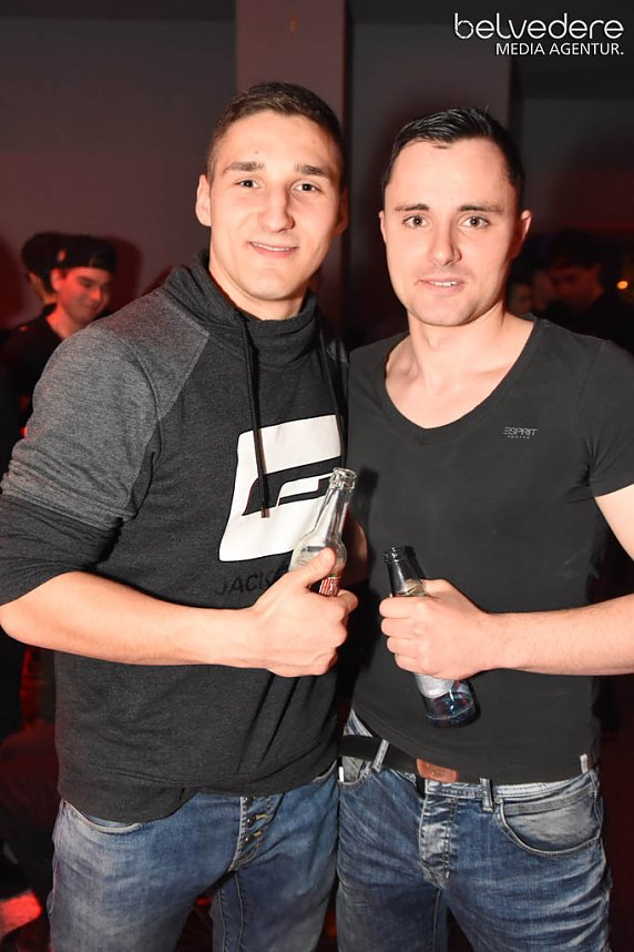 Party im Jugendclubhaus