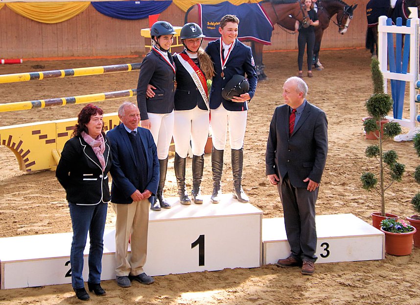 Hoffest und Reitturnier in Wollersleben