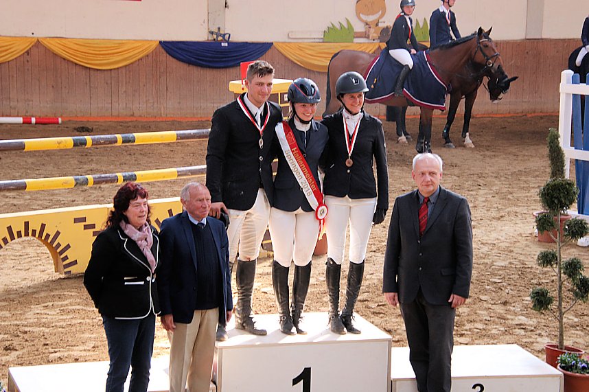 Hoffest und Reitturnier in Wollersleben