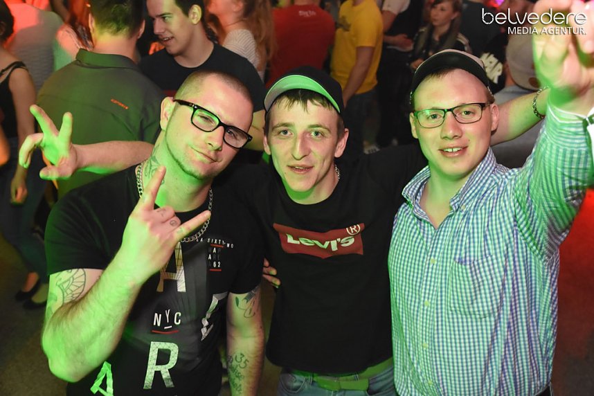 Party im Jugendclubhaus