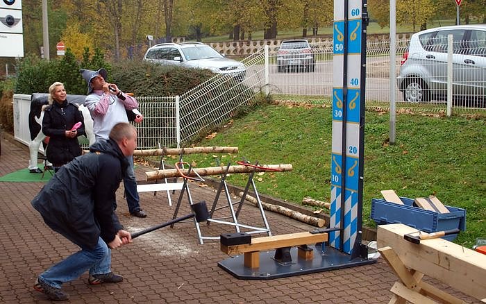 Automobiles Oktoberfest