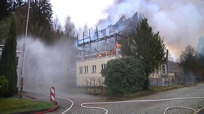 Brand in S&uuml;lzhayn