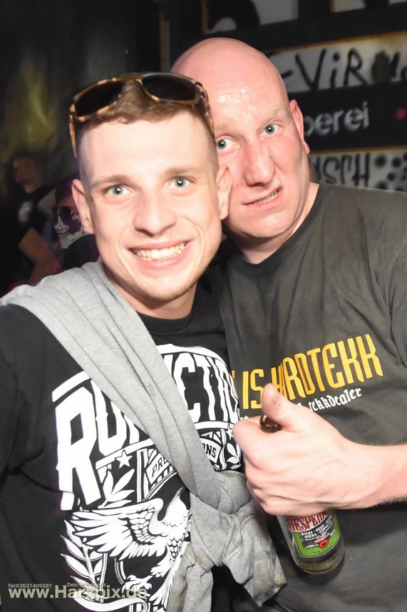 Die letzte Party in der Webe