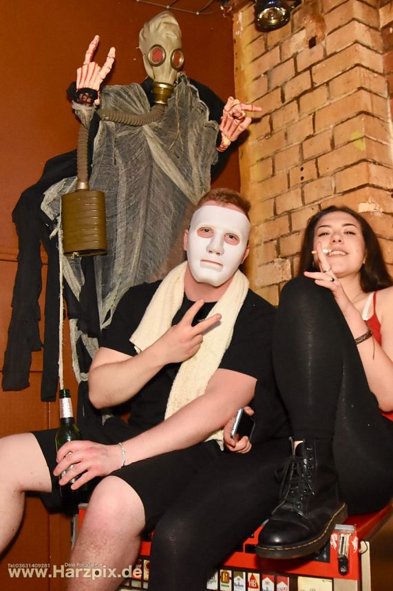 Die letzte Party in der Webe