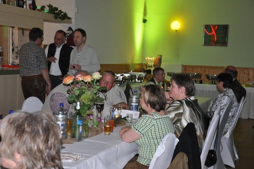 Kreisj&auml;gerschaft lud zum Ballabend