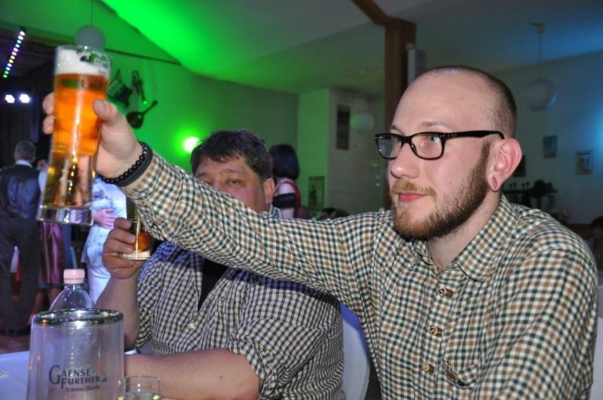 Kreisj&auml;gerschaft lud zum Ballabend