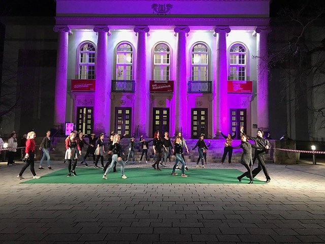 Die Eleven des Tanzstudio Radeva auf der 10. Nordth&uuml;ringer Kulturnacht