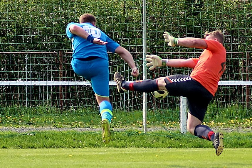 Die FSG besiegt den Kalbsriether SV am Ende mit 5:2