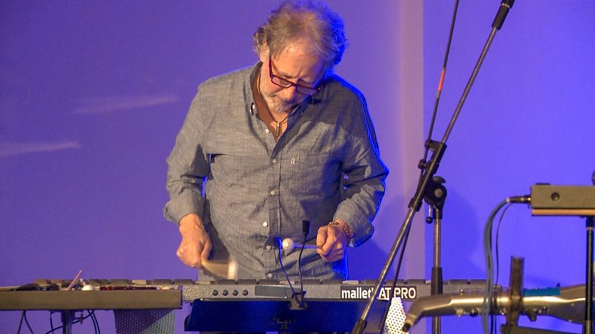 20. Jahre Jazzfr&uuml;hling mit den "Grandmothers of Invention"