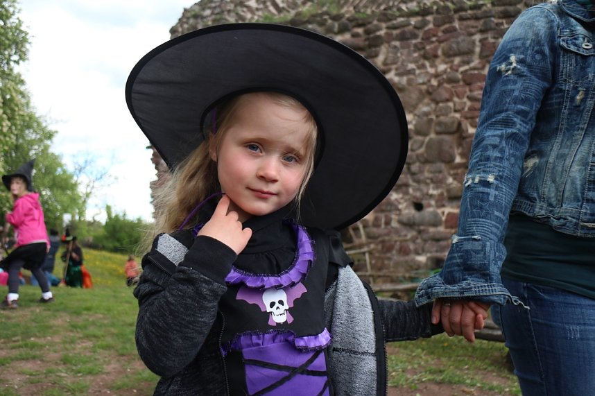 KInderwalpurgis auf der Ebersburg