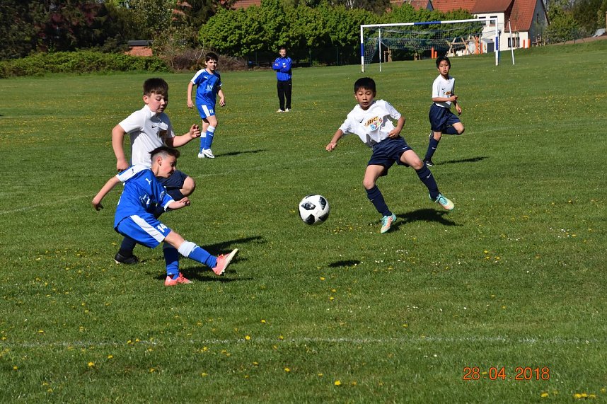 Tabellenf&uuml;hrung gegen Ro&szlig;leben behauptet