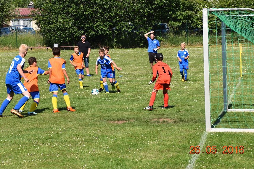 Wacker E 1 erneut nur Remis