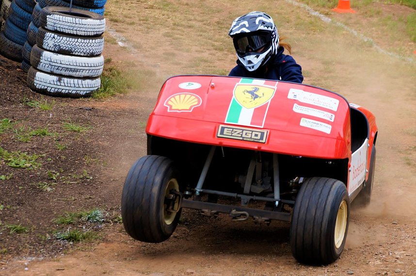 Qualmende Reifen und jede Menge Spa&szlig;