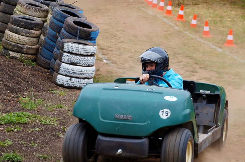 Qualmende Reifen und jede Menge Spa&szlig;