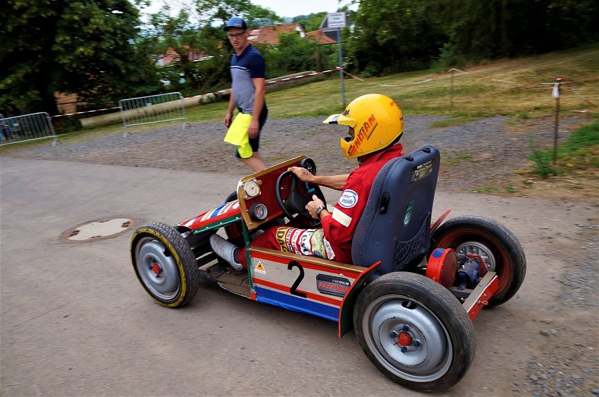 Qualmende Reifen und jede Menge Spa&szlig;